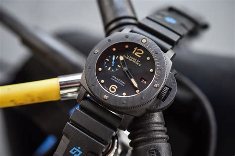 luminor submersible panerai carbotech|panerai luminor submersible 1950 carbotech.